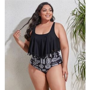 MOONCORE - 3X Black & White Tankini Swimwear